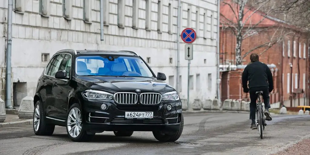 Тест-драйв BMW X5, Range Rover и Audi A7