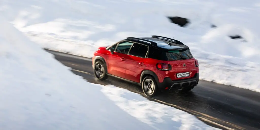 Тест-драйв Nissan Juke против Citroen C3 Aircross