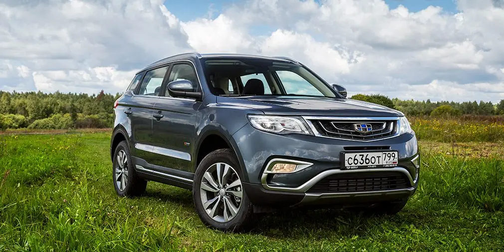 Тест-драйв Изучаем «Яндекс.Авто» в Geely Atlas