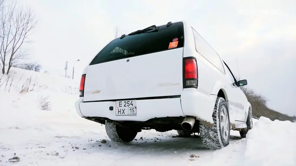 Тест-драйв GMC Typhoon