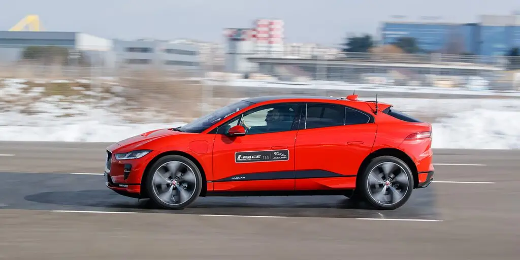 Тест-драйв Jaguar I-Pace