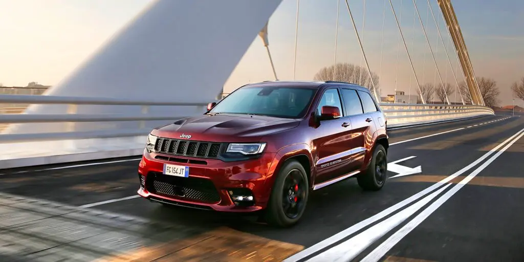 Тест-драйв Jeep Grand Cherokee