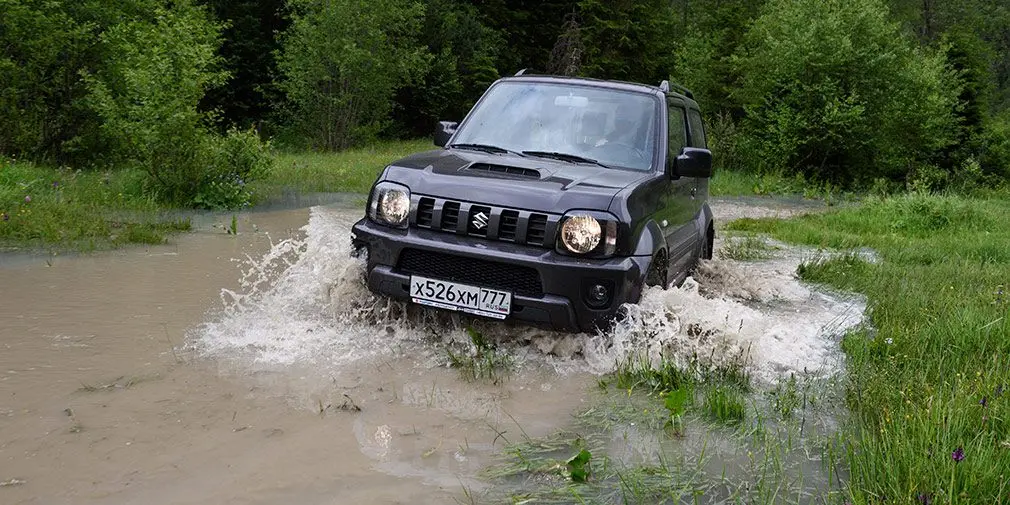 Тест-драйв Suzuki Vitara, Jimny и SX4