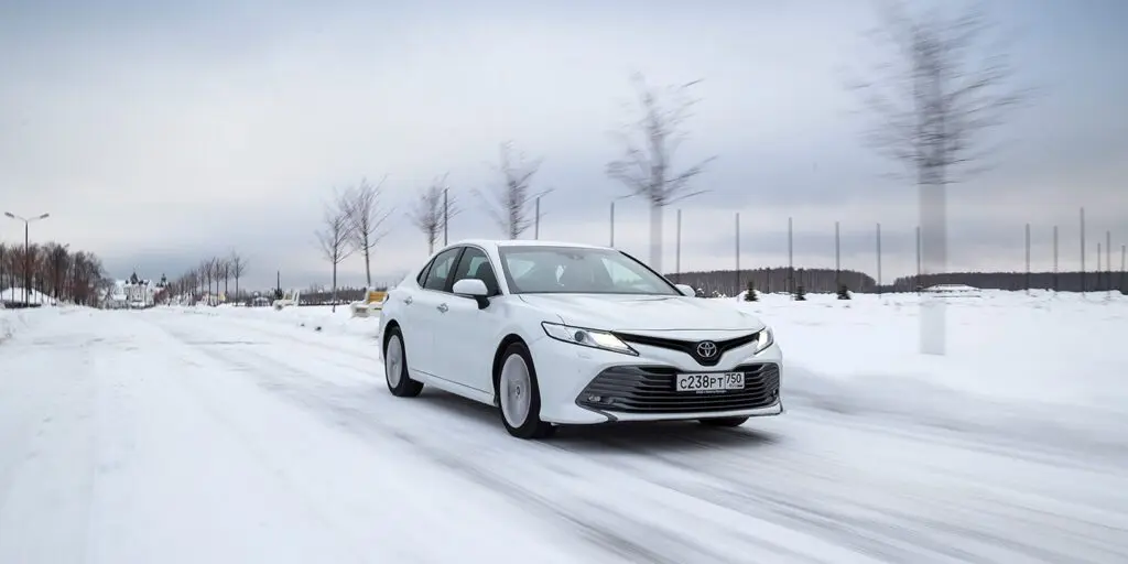 Тест драйв Toyota Camry против Kia Optima