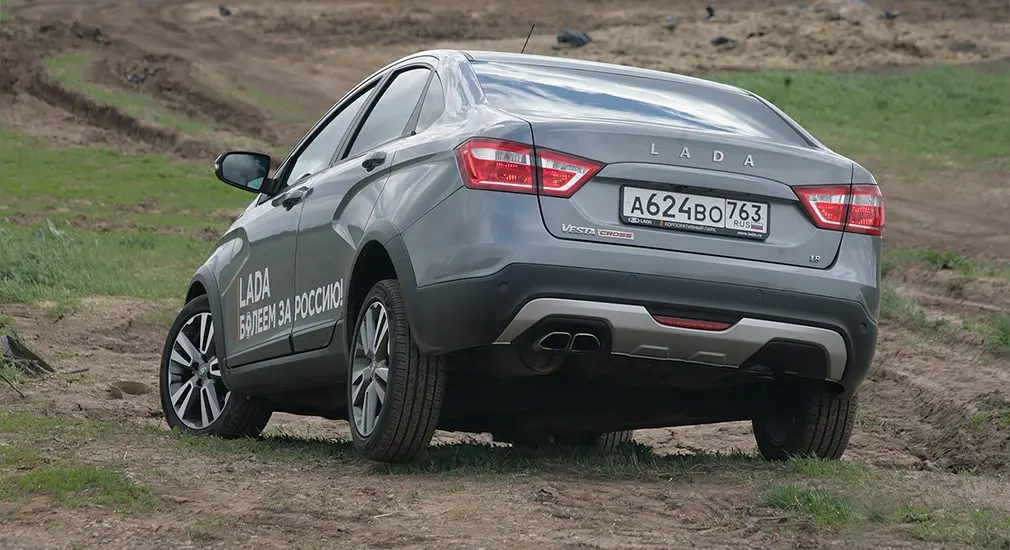 Тест-драйв Lada Vesta Cross