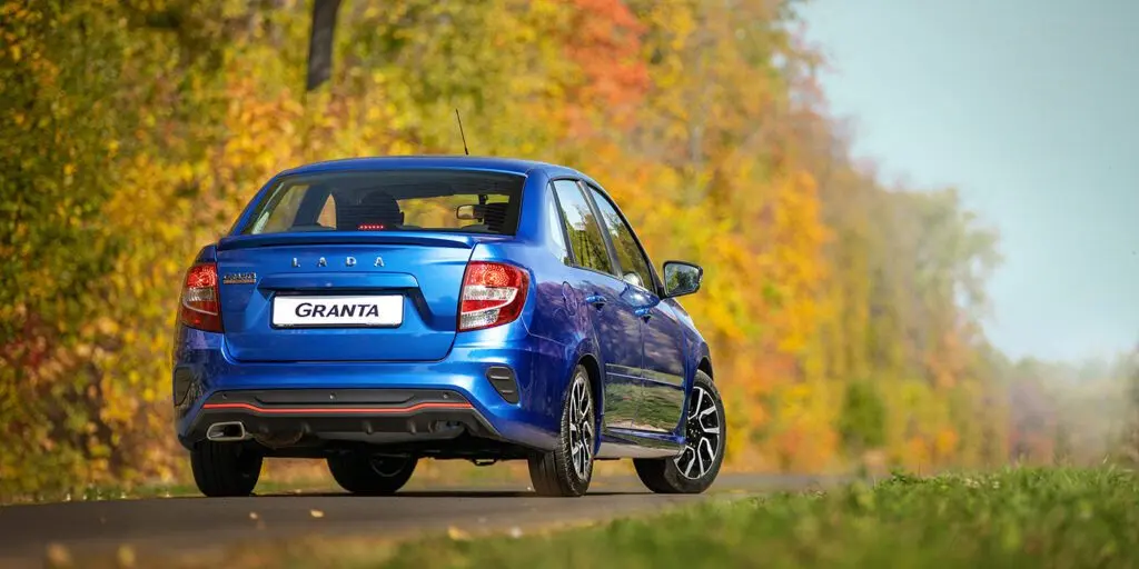 Тест-драйв самой спортивной Lada Granta