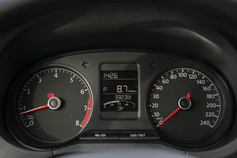 Тест-драйв Lada Vesta против Kia Rio и VW Polo