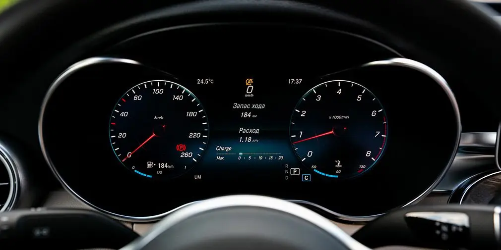 Deuchainn deuchainn BMW 330i vs Mercedes-Benz C300