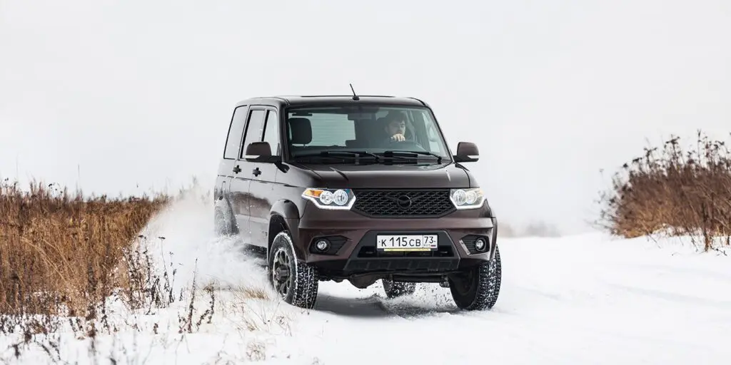 Тест-драйв Renault Duster, Suzuki Jimny, UAZ Patriot: кто кого?