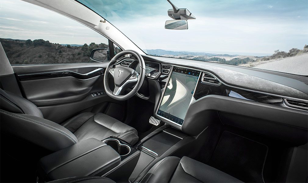 Тест-драйв Tesla Model X