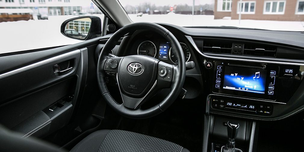 Тест-драйв Toyota Corolla против Ford Focus