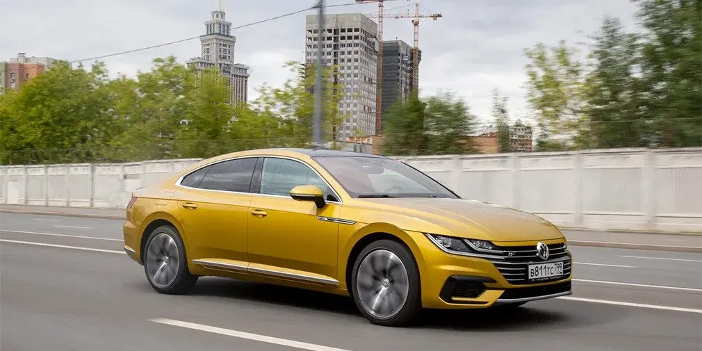 Тест-драйв Volkswagen Arteon и Kia Stinger