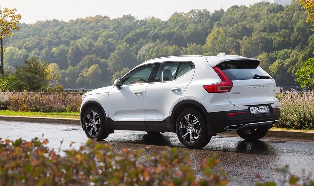 Тест-драйв Volvo XC40