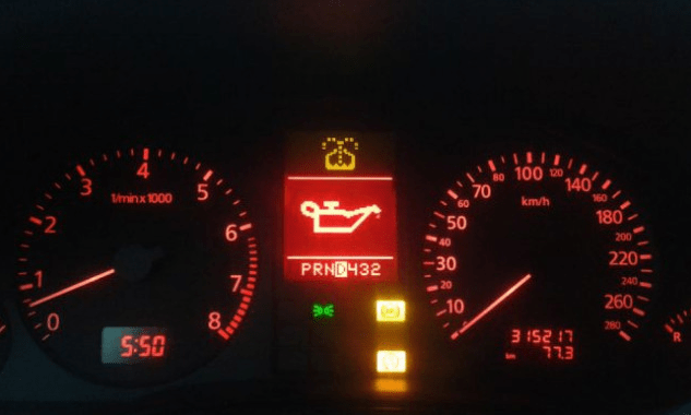 Как долго вы сможете водить машину после того, как загорится масляная лампа