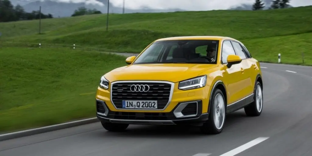 Audi Q2 2016